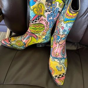 Size 8 rain cowboy boots